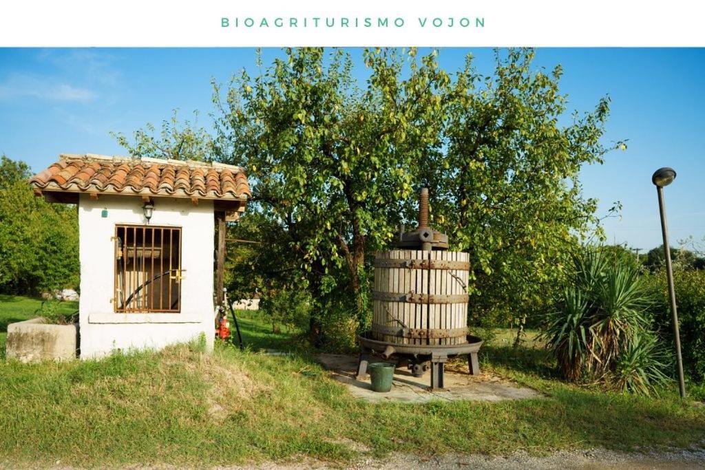 Bio Agriturismo Vojon Ponti sul Mincio Luaran gambar